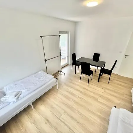 Apartment Ailiv City Spaces 18 *